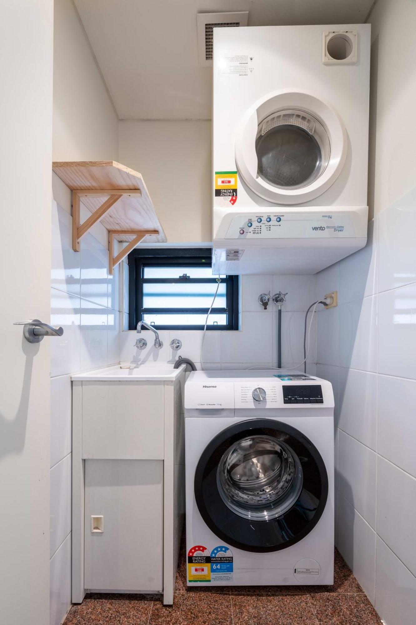 Apartment Bondi Beach Lifestyle Living W Pool And Parking Sydney
