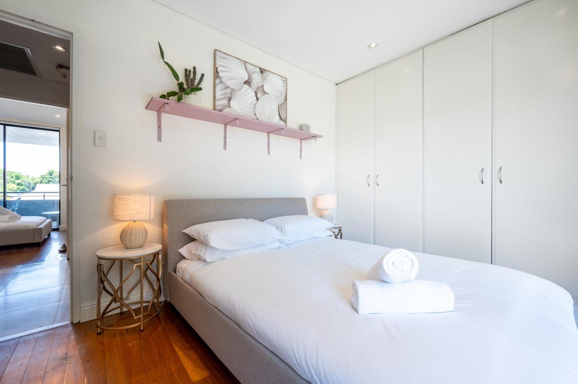 Bondi Beach Lifestyle Living W Pool And Parking