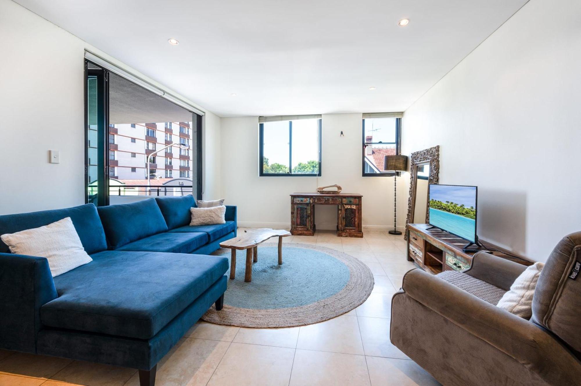 Apartment Bondi Beach Lifestyle Living W Pool And Parking